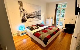 Doppelzimmer Mit Terrasse In Privatem Zuhause